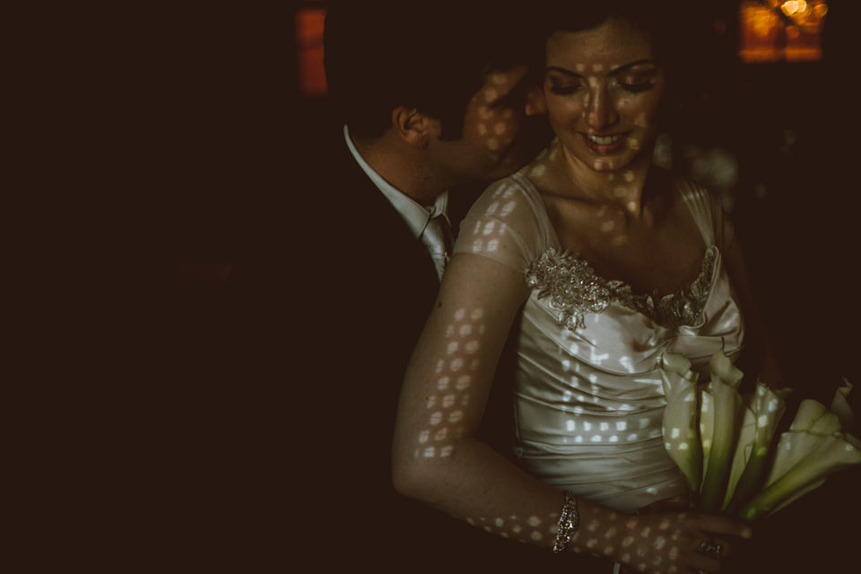 Award-winning Seattle wedding photographer: Becka and Matthias wed at The Ruins (23)
