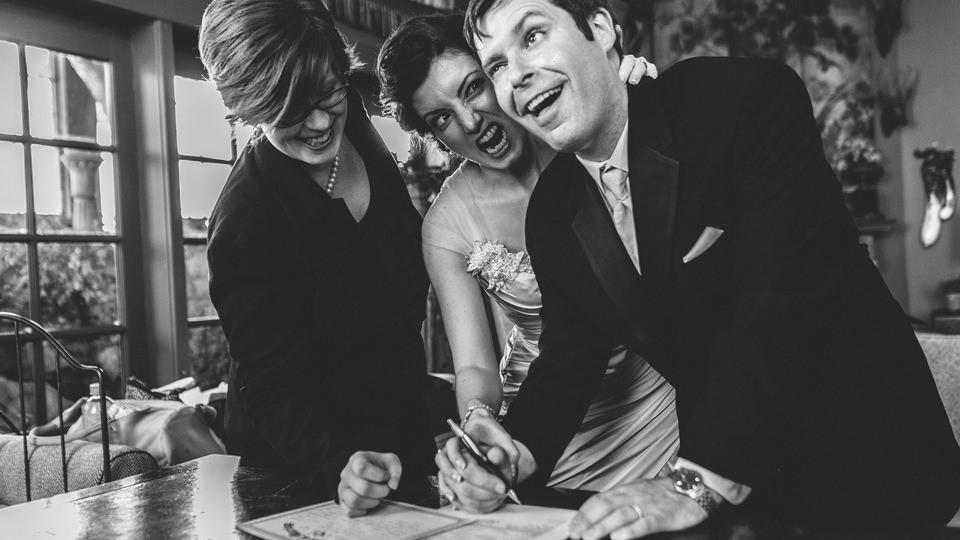Award-winning Seattle wedding photographer: Becka and Matthias wed at The Ruins (34)