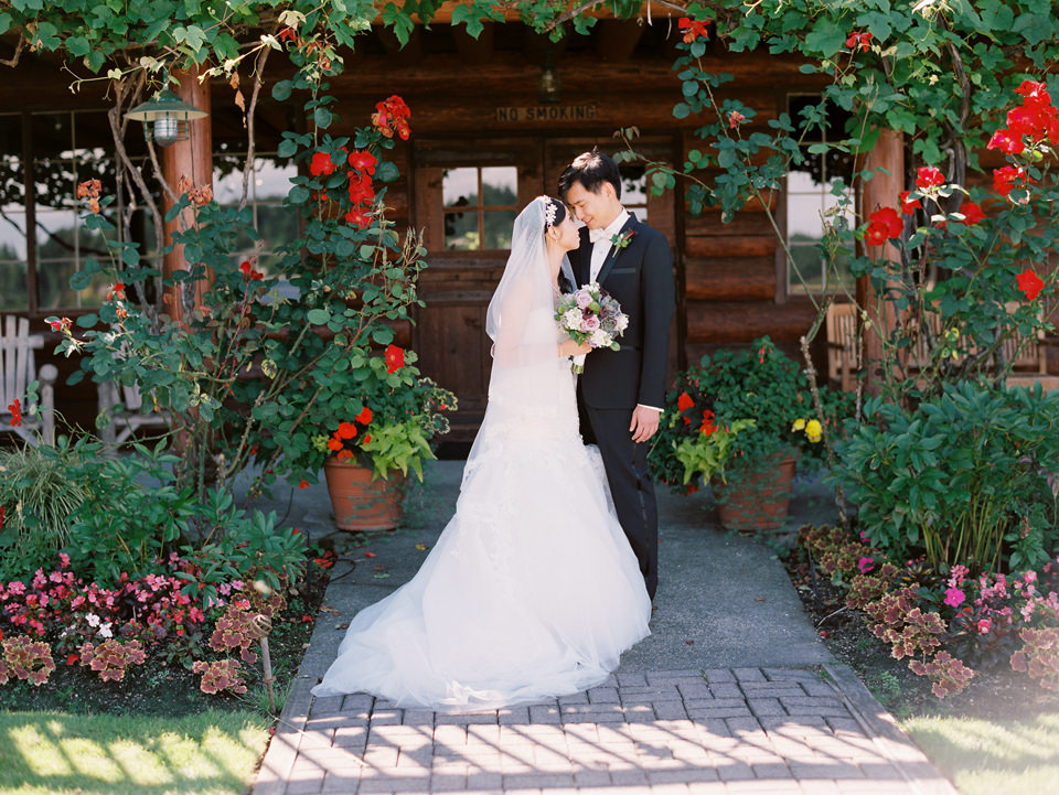 Kiana Lodge Weddings: Liz and Al