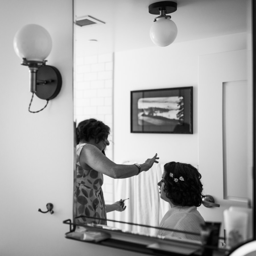 Seattle Wedding Photographers: Robin Getting Ready at the Palladian Hotel, Seattle
