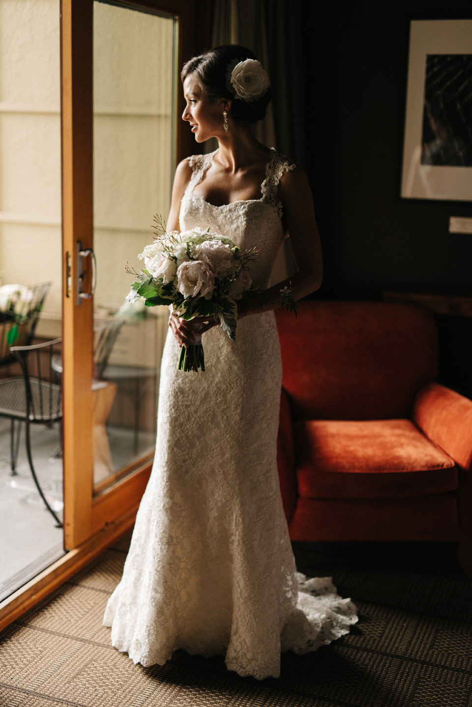 Woodinville Weddings at JM Cellars: Mika and Huw's Elegant Winery Wedding (22)