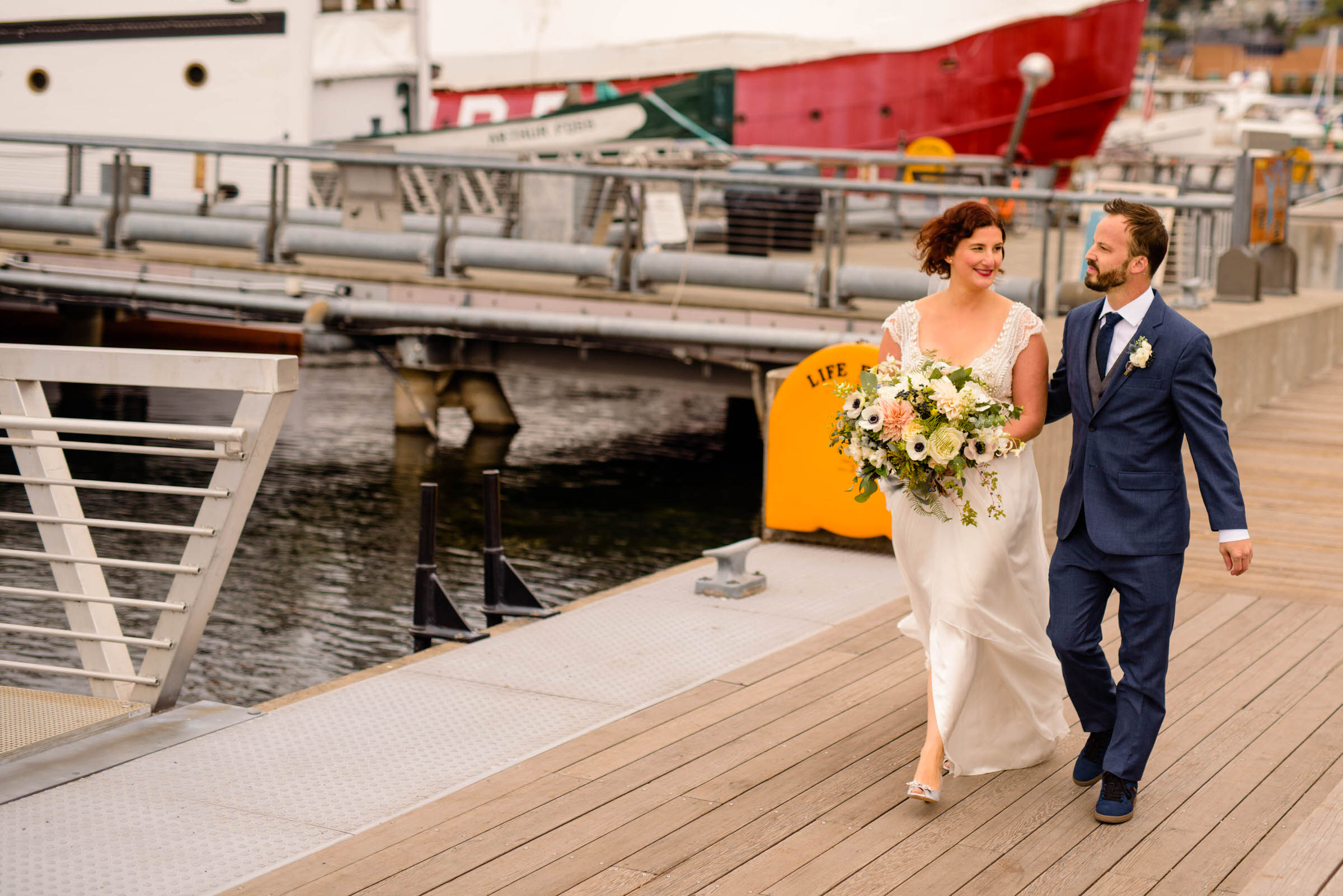 Modern and Chic Westward Seattle Wedding 2018 with Best Seattle Wedding Photographer Jennifer Tai (77)