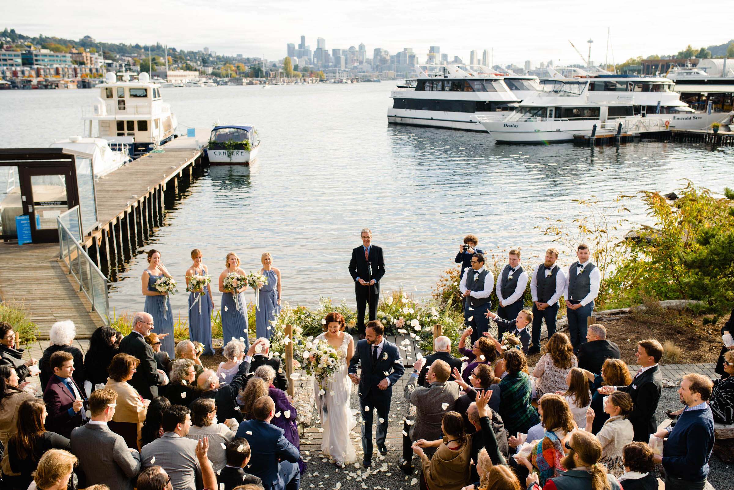 Modern and Chic Westward Seattle Wedding 2018 with Best Seattle Wedding Photographer Jennifer Tai (53)