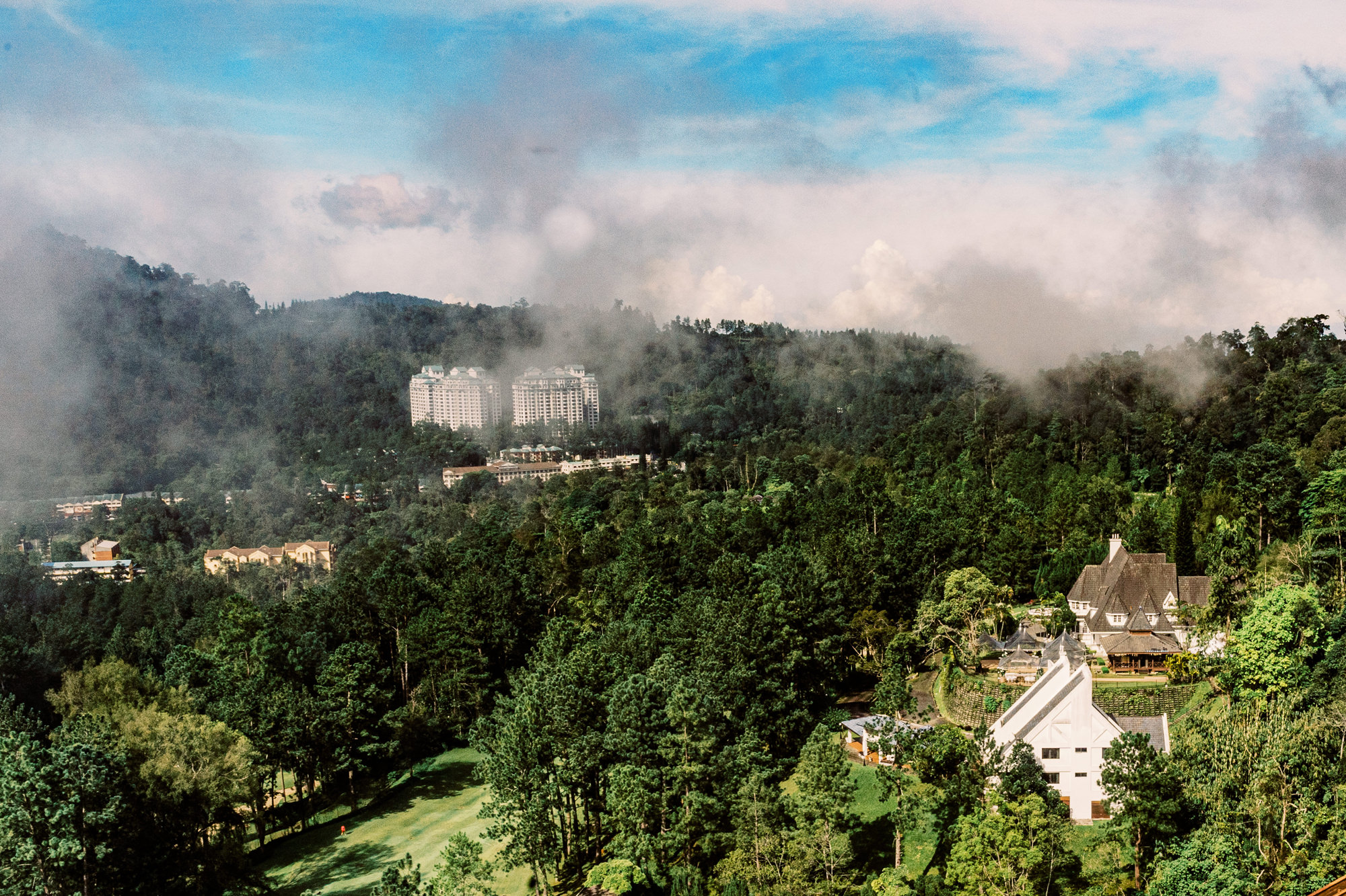 Puncak Dani, a beautiful estate on Genting Highlands, our wedding venue today