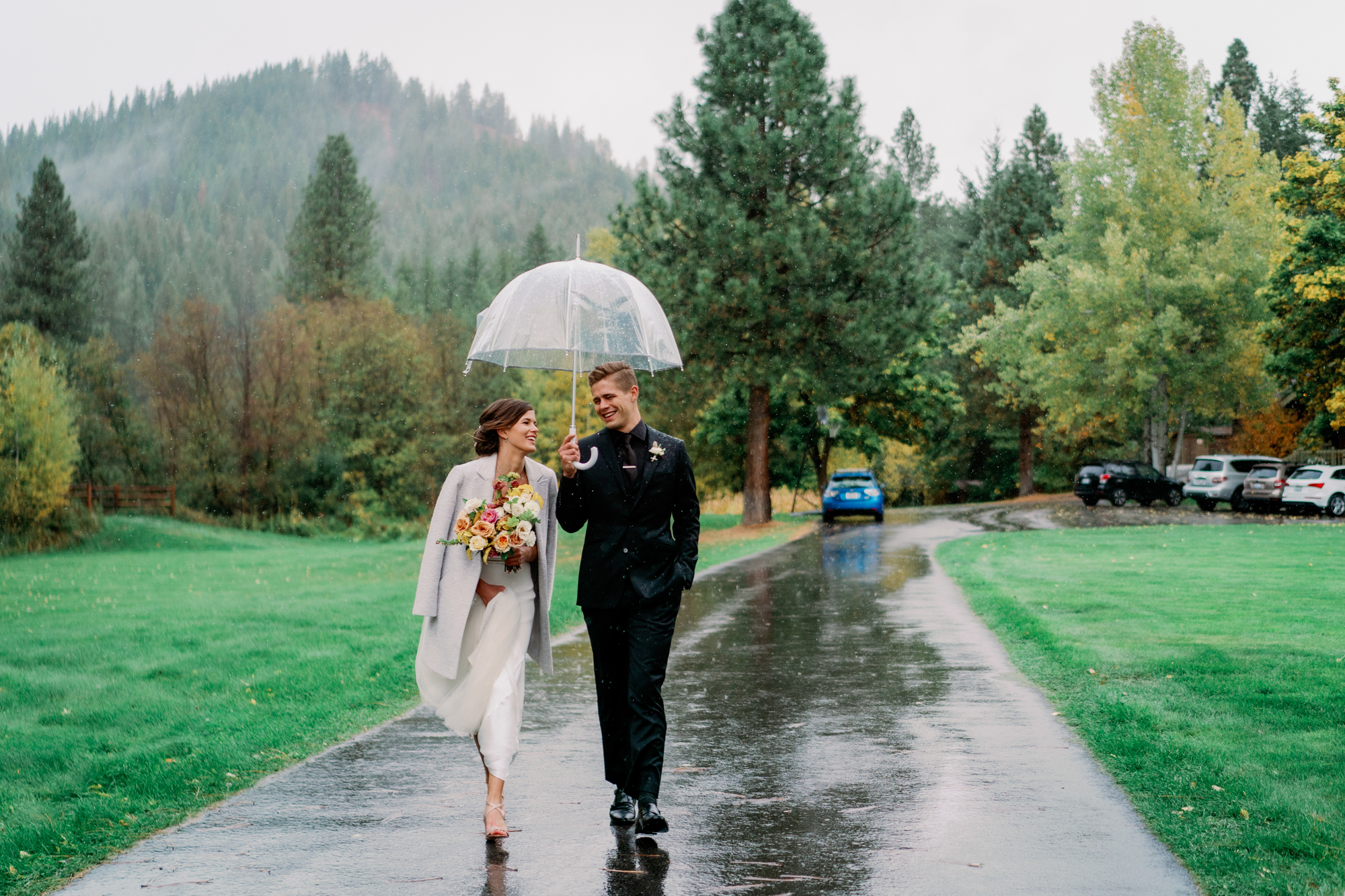 Mountain Springs Lodge weddings: Fletcher and Veronica walk to their ceremony