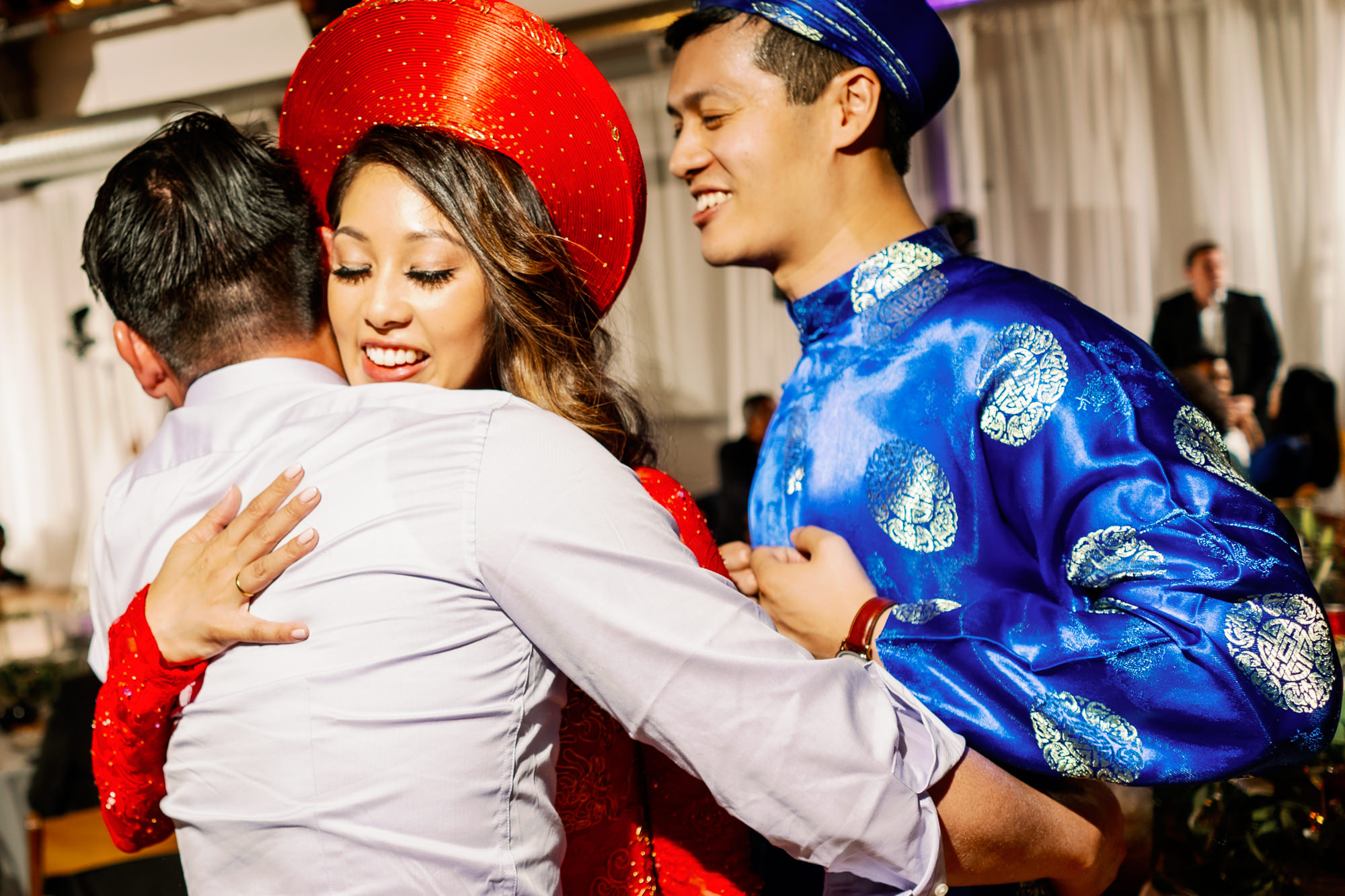 Seattle Vietnamese wedding photographer: Lynda and John moments