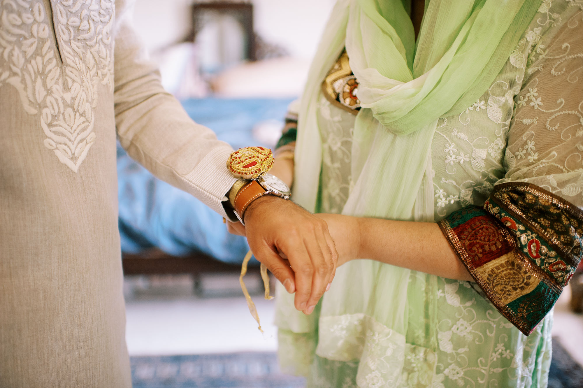 Seattle Indian Muslim wedding photographer: Groom getting ready for Nikkah