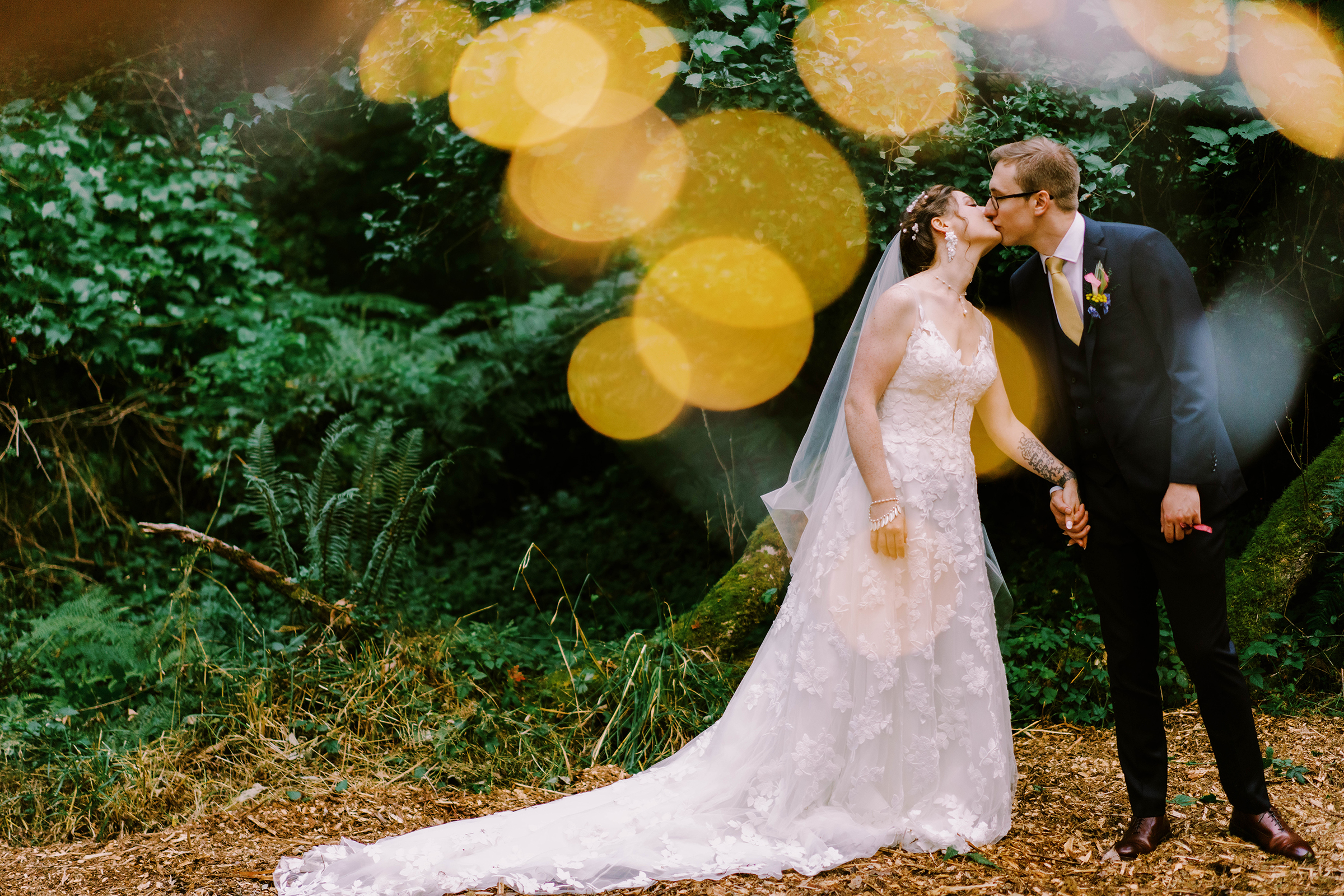 Annika and Sean wedding photos at their intimate backyard wedding