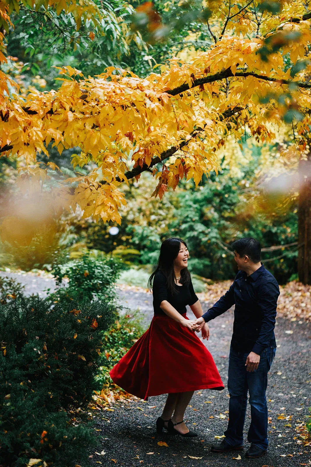 Seattle engagement photos at the Bellevue Botanical Gardens